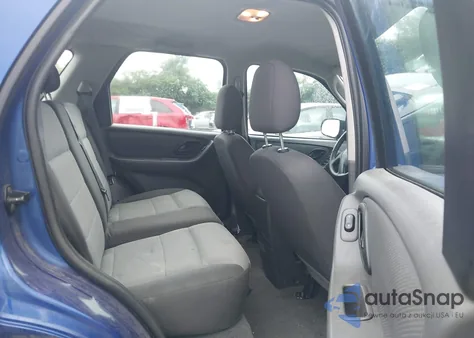 2006 Ford Escape Xls/Xls Manual z USA, uszkodzony, nr VIN 1FMYU02Z96KA73492